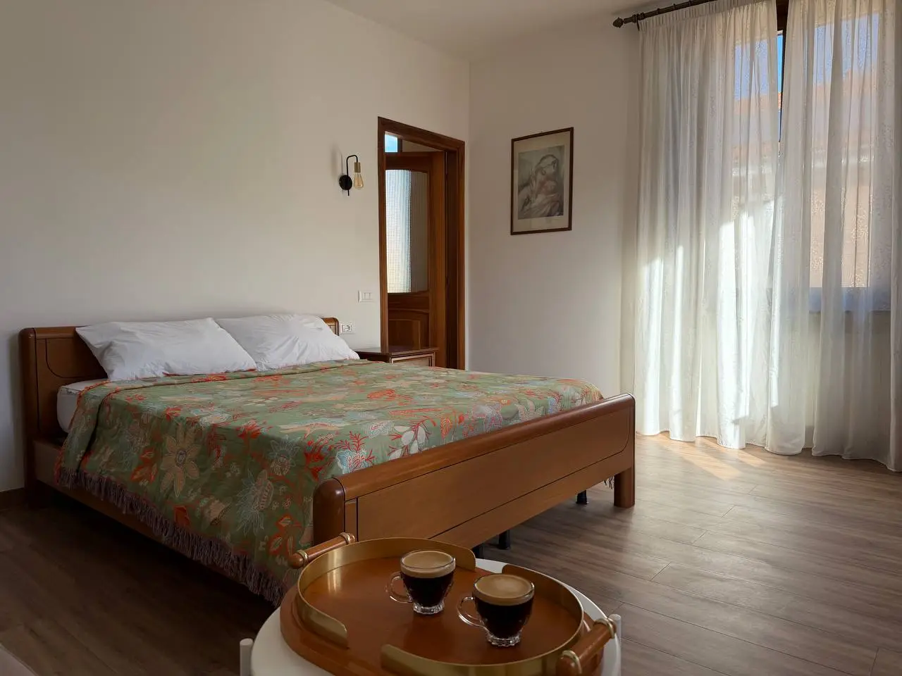 Camera 2 at The Moment, Bergamo — bedroom