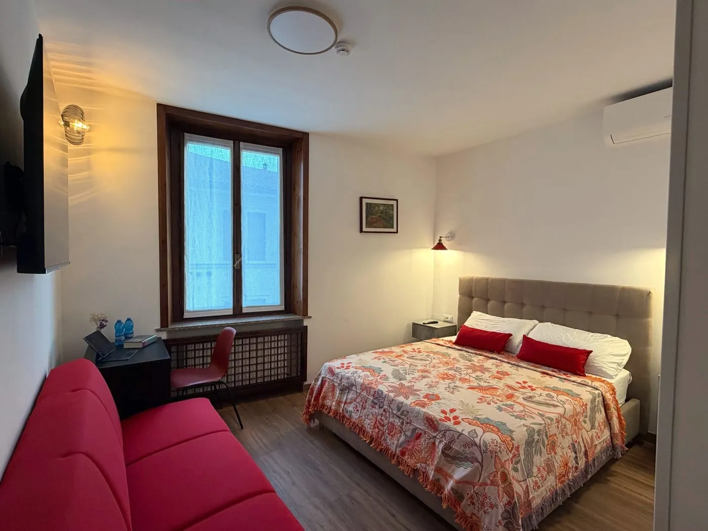 Sera at The Moment, Bergamo — bedroom