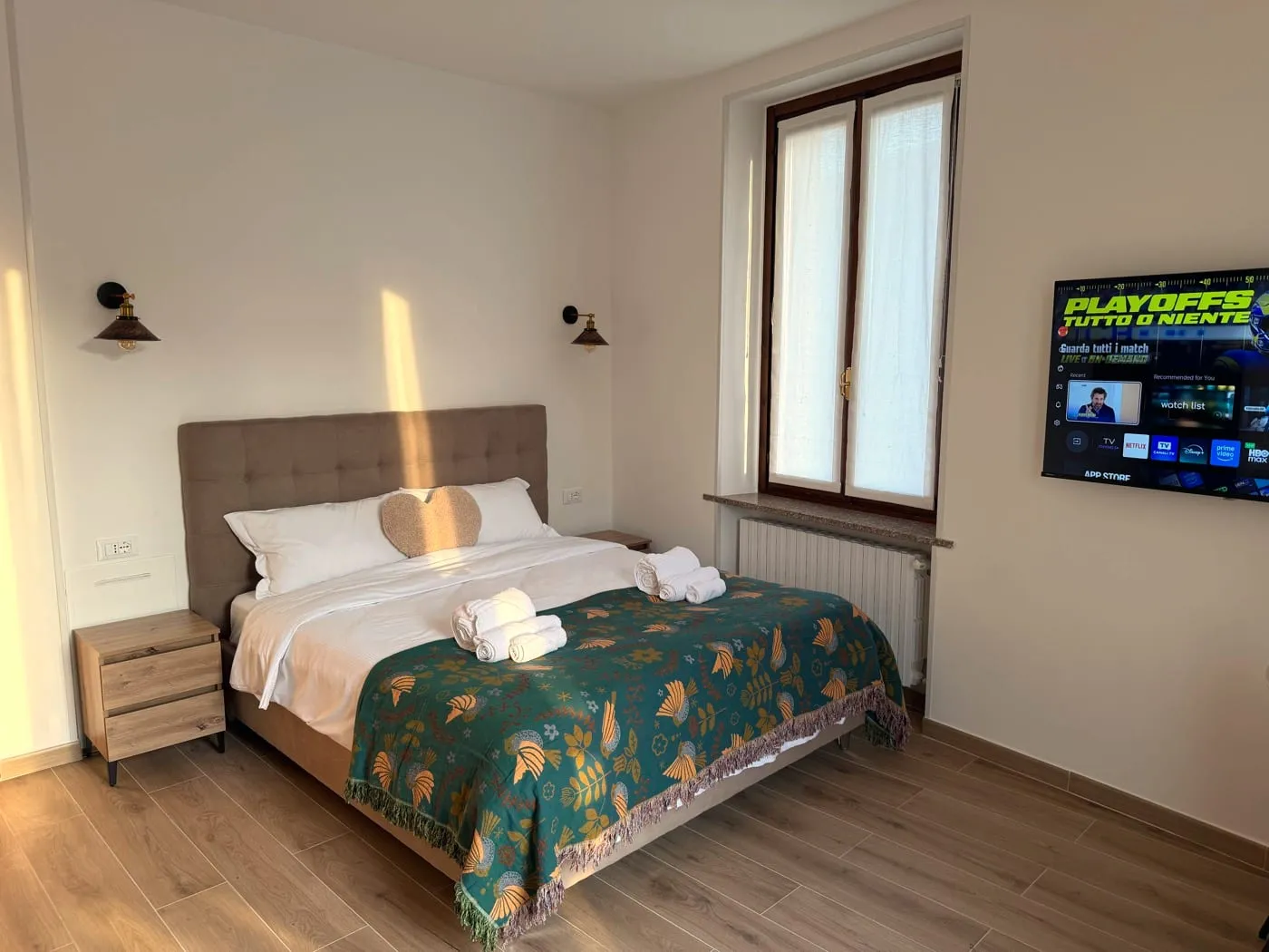 Tramonto at The Moment, Bergamo — bedroom